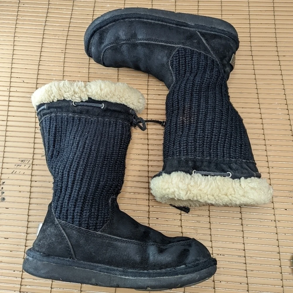 UGG Womens Size 7  Suburb Crochet Shearling Boots S/N 5124 Black_5